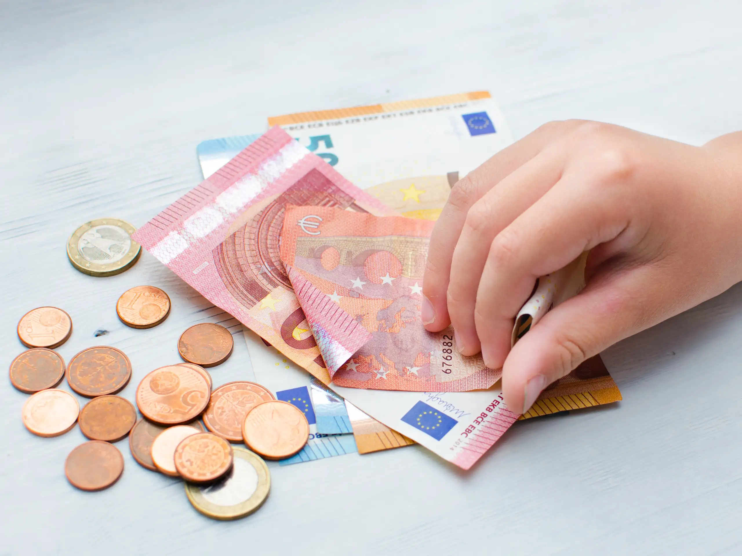 Quanto vai receber de abono de família em janeiro? Veja aqui os valores