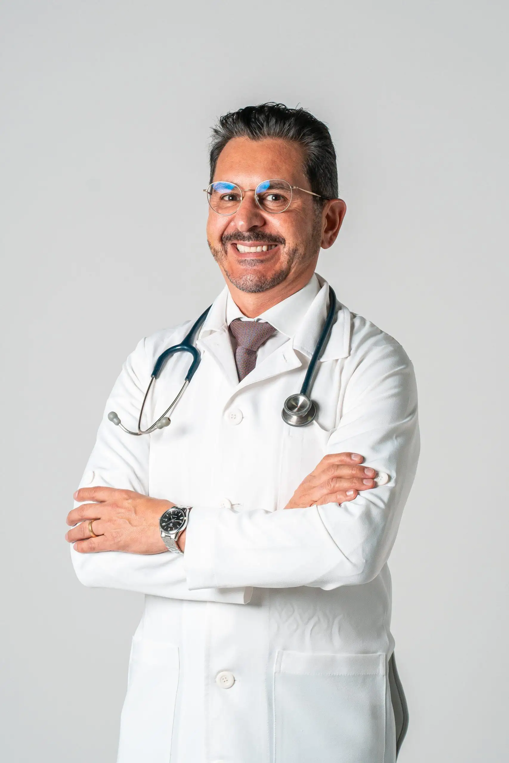 O que é lipoenxertia, procedimento realizado pela modelo Isabeli Fontana após explante de silicone