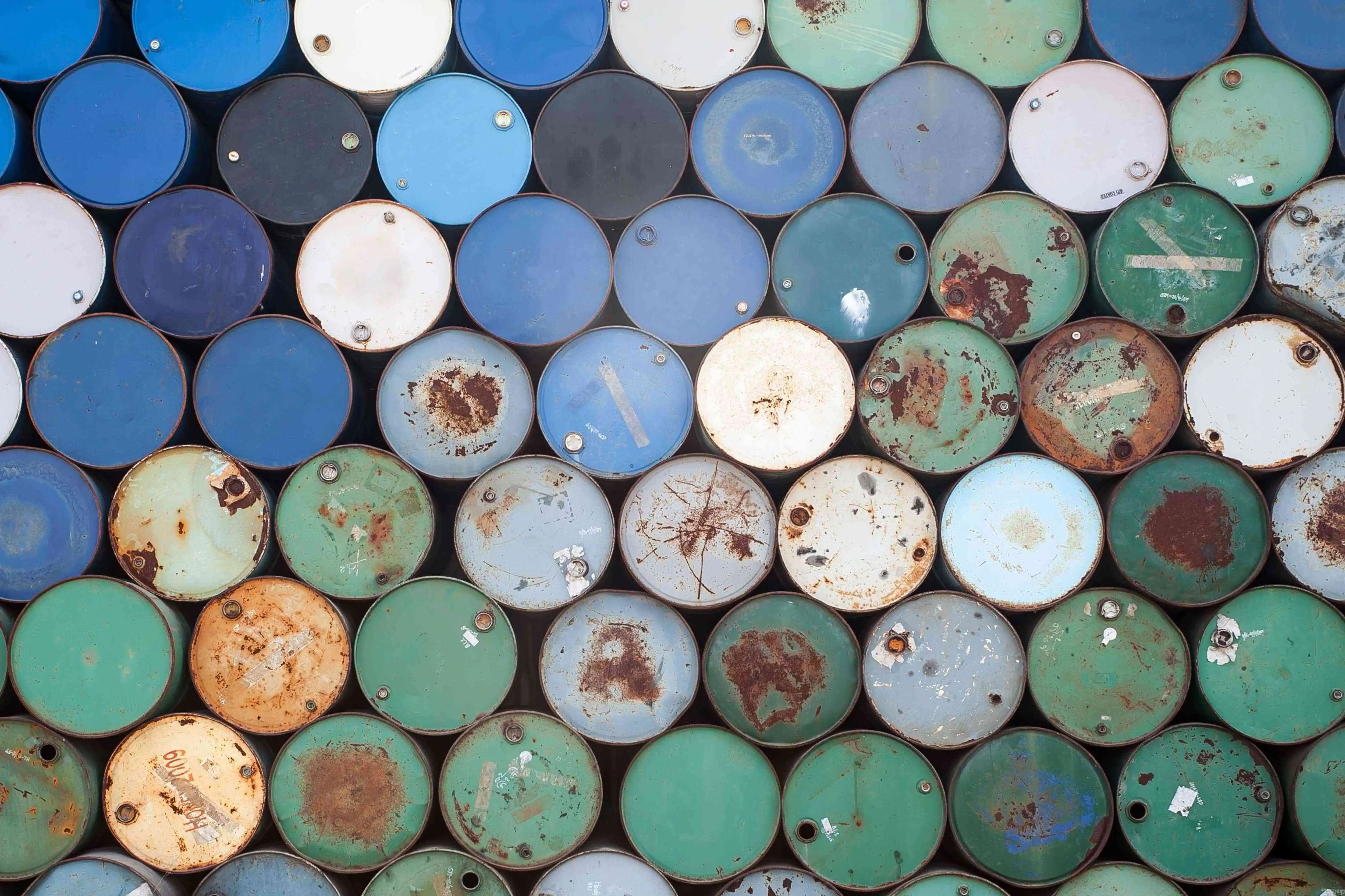 Cotação do Brent para entrega em fevereiro sobe 2,4% para 81,09 dólares