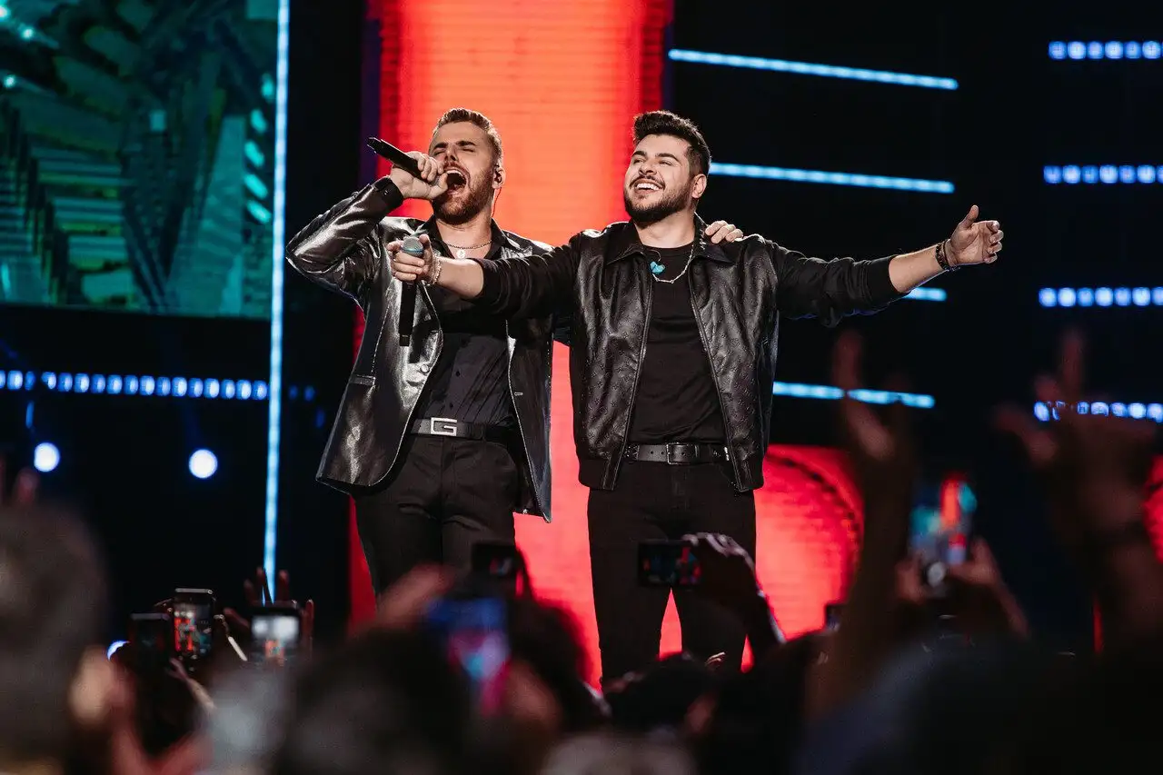 Zé Neto & Cristiano se apresentam no P12 na última sexta-feira de 2023