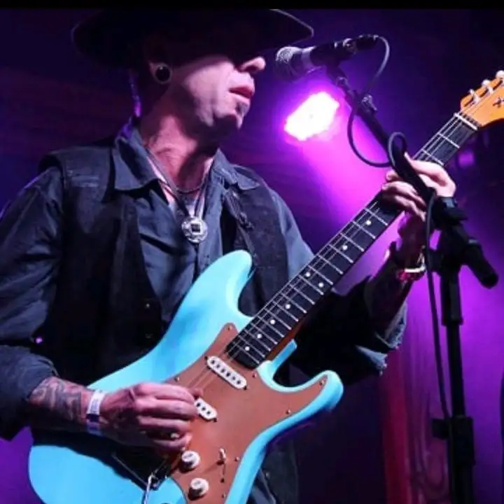 Shows de Pop Rock Nacional e Internacional agitam o fim de semana no Shopping Itaguaçu