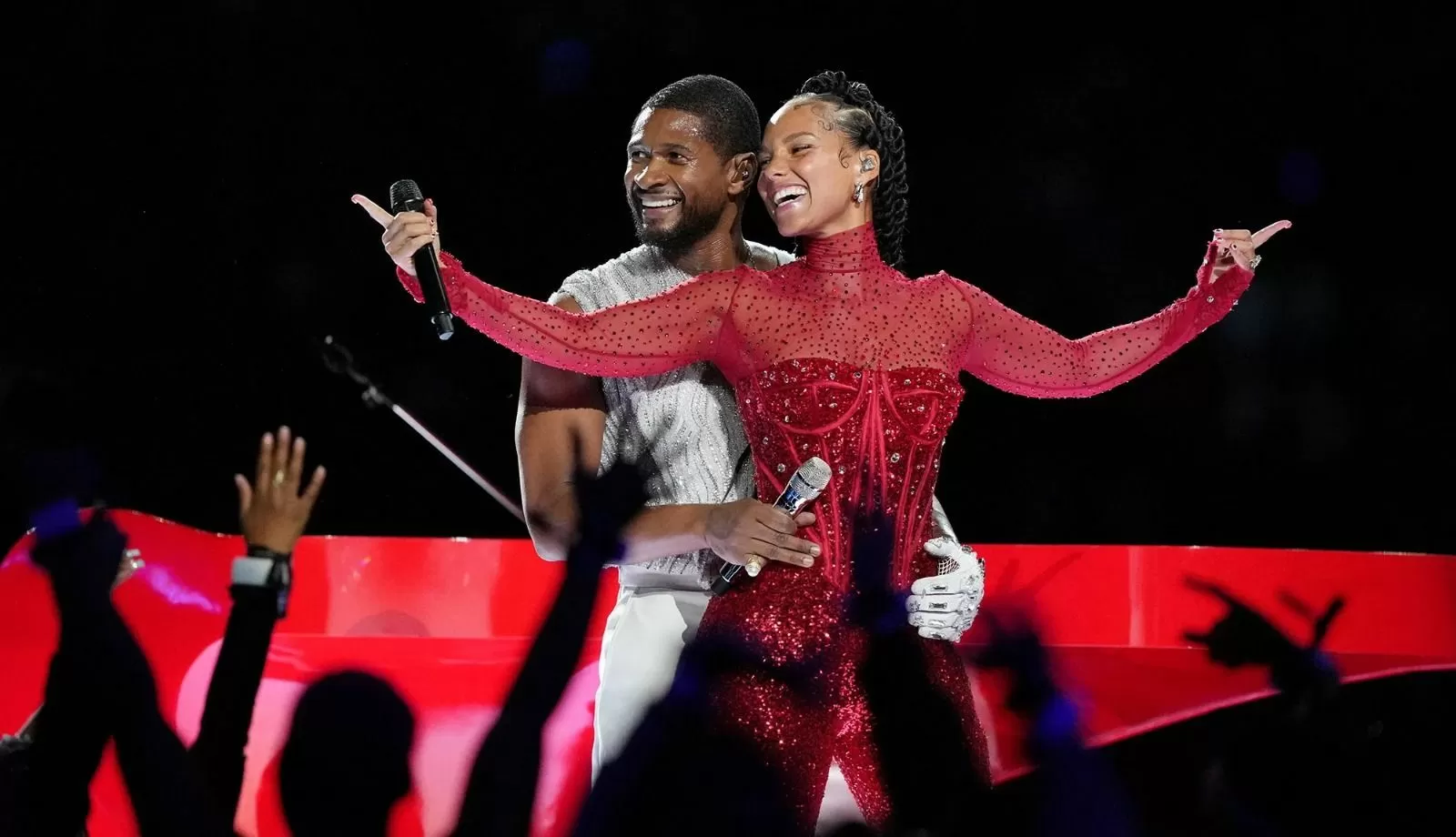 Vídeo de show do Super Bowl é editado em participação de Alicia Keys