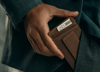 “Desmistificando as Finanças: Orientação para o Sucesso”