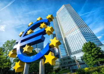 PIB da zona euro cresce 0,6% na comparação homóloga no 2.º trimestre