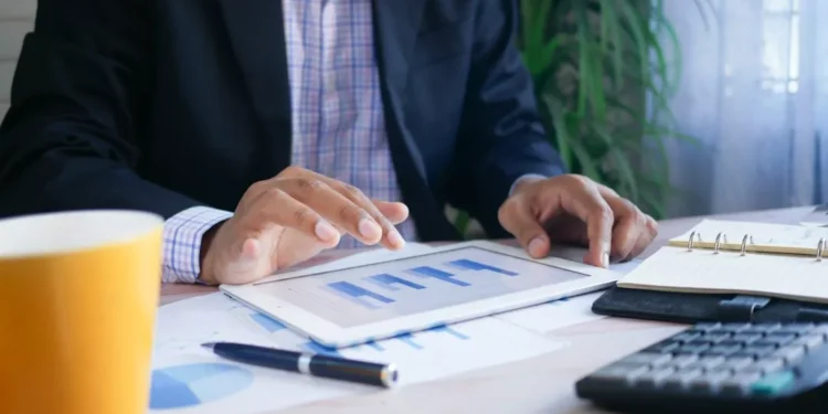 “Desmistificando as Finanças: Como lidar com dinheiro sem medo”