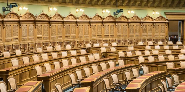 “Desafios da Política na Sociedade Atual”