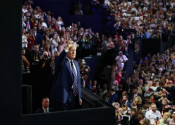 Análise: Trump triunfa enquanto Biden mergulha numa crise cada vez pior