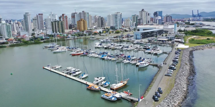 Com estrutura 40% maior, Marina Itajaí Boat Show se consolida como maior evento náutico do Sul do país