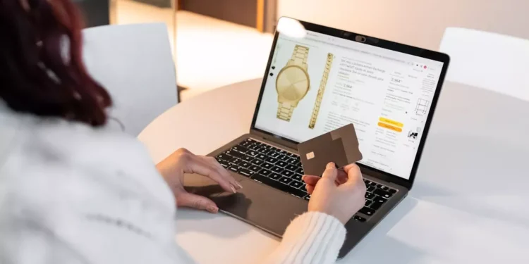 “Desmistificando Finanças: Oportunidades e Sucesso em 10 Palavras”