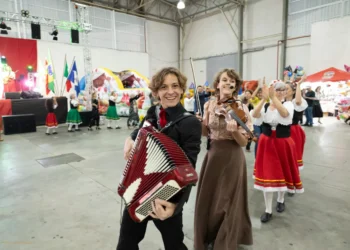 Festa Italiana VinVeneto começa nesta quinta-feira em Joinville; veja a programação