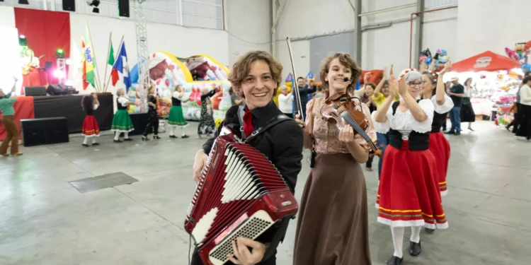 Festa Italiana VinVeneto começa nesta quinta-feira em Joinville; veja a programação