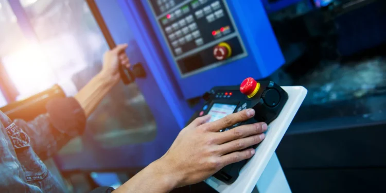 Produção industrial recua na UE mas Portugal tem 2.ª maior subida