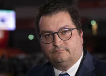 Há quem queira “incerteza” no país, além de “instabilidade internacional”