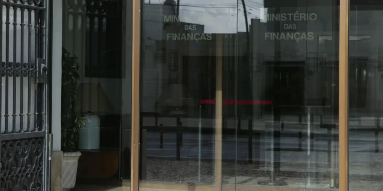 Crédito à habitação. Beneficiários da garantia pública terão de aguardar