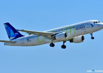 Privatização da Azores Airlines “retomada a seu tempo”