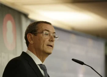 “O 25 de novembro simboliza o triunfo da moderação sobre o extremismo”, diz PSD