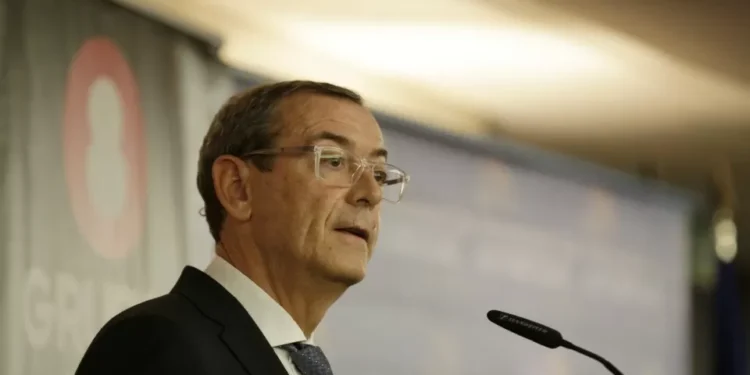 “O 25 de novembro simboliza o triunfo da moderação sobre o extremismo”, diz PSD