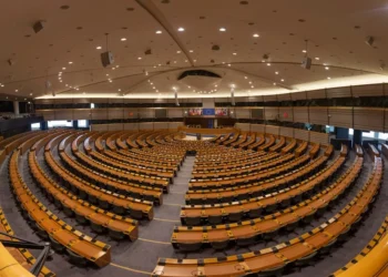 “Revisitando a Política: Possibilidades de Transformação”