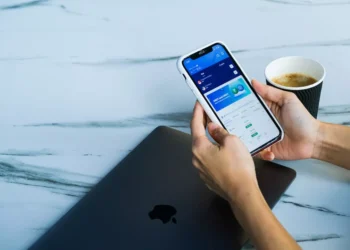 “Desmistificando as Finanças: Orientação e Suporte para Investir com Segurança”