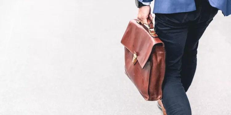 “Descubra como mudar sua relação com as finanças”