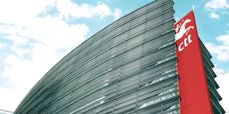 Relação dá parcialmente razão aos CTT e reduz coima da Anacom para 275 mil euros