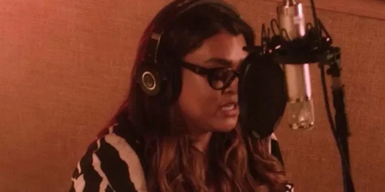 Preta Gil celebra aniversário de Regina Casé e relembra fotos antigas; veja