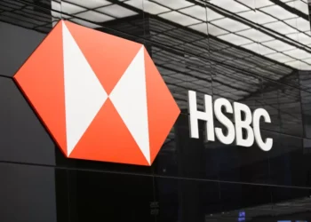 HSBC aumenta lucros em 2% e recompra de ações de dois mil milhões
