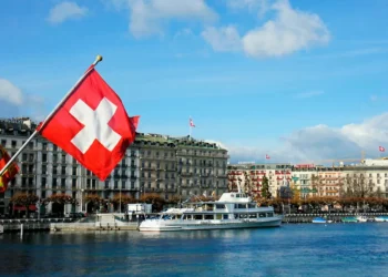 Ucrânia: Suíça confirma ter acolhido reuniões para restaurar relações cortadas pela guerra