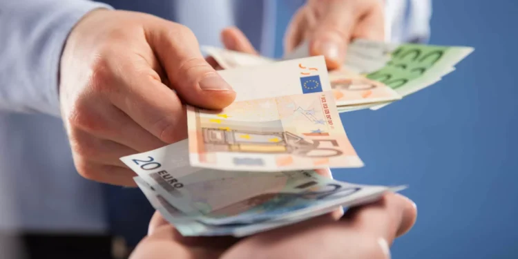 Trabalhadores das autarquias exigiram aumento mínimo de 150 euros