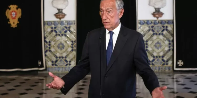 Presidente da República decretou dissolução do Parlamento