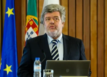 Governo e farmacêuticas assinam acordo para sustentabilidade do SNS