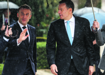 Metalomecânica, têxteis e alimentar ‘oferecem’ parceria ao setor francês da defesa