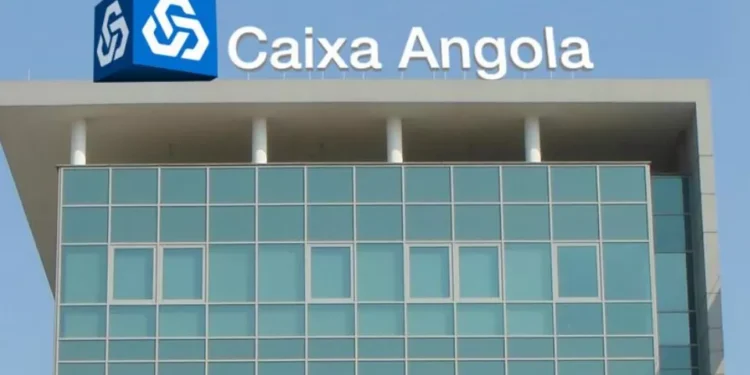 Manuela Ferreira é a primeira mulher CEO do Banco Caixa Angola