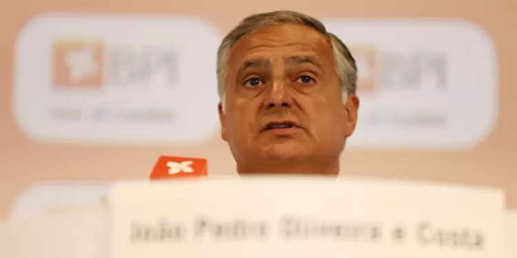 CaixaBank recebe 446 milhões de dividendos do BPI