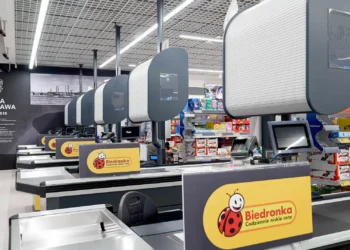 Jerónimo Martins prevê inaugurar novo centro de distribuição na Polónia