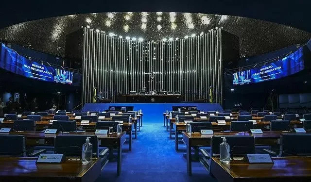 Senado aprova isenção de visto para EUA, Austrália e Canadá