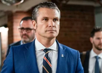 EUA: Secretário de Defesa nega ter enviado mensagens sobre planos de guerra