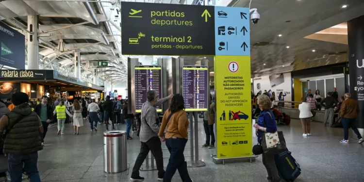 Passageiros nos aeroportos aumentam 2,4% no 1º trimestre para 13,7 milhões