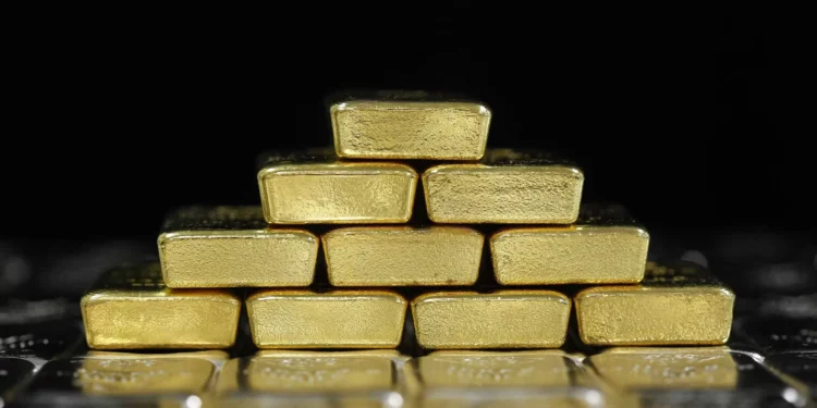 Gana interdita mercado de ouro aos estrangeiros