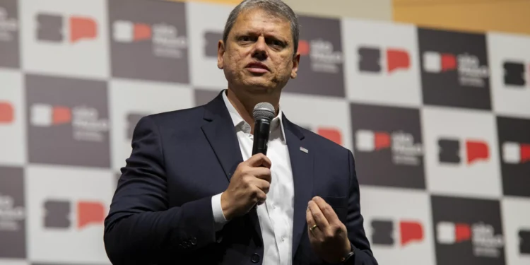 Tarcísio comemora resultados de ‘roadshow’ na Europa e investimentos em SP