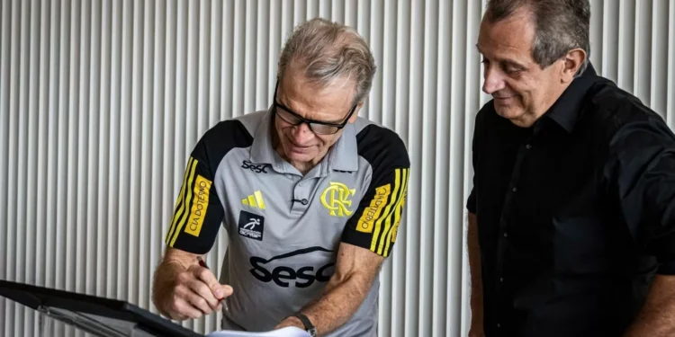 Vôlei: Flamengo renova parceria com Bernardinho para tentar título mundial