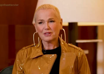 Carol Ribeiro fala sobre diagnóstico de esclerose: “17 dias sem dormir”