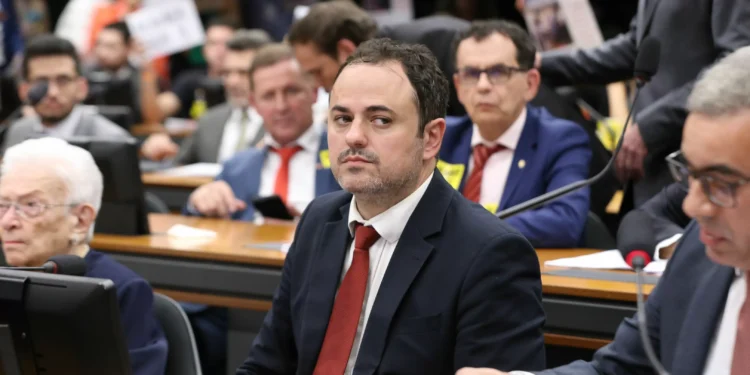 Cassação de Glauber Braga: como votou cada deputado no Conselho de Ética