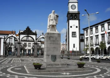 Dormidas em alojamentos turísticos nos Açores aumentam 2,5% em fevereiro