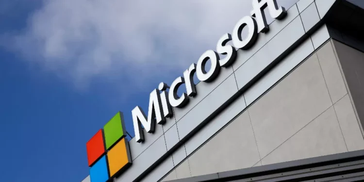 Microsoft adiciona modelo de inteligência artificial de Musk ao Azure