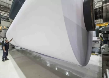 Tensões comerciais mundiais arrefecem ganhos da Navigator