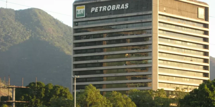 Petrobras supera exigência ambiental para explorar a foz do rio Amazonas
