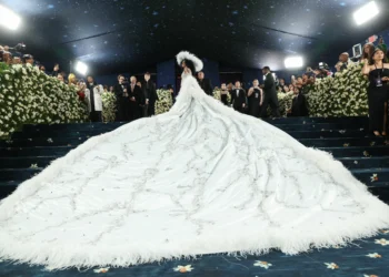 Madonna volta a comparecer ao Met Gala após 7 anos