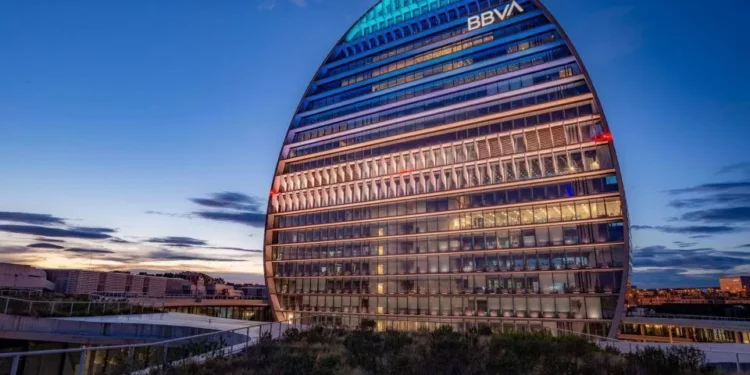 Governo espanhol decide em junho futuro da OPA do BBVA sobre Sabadell