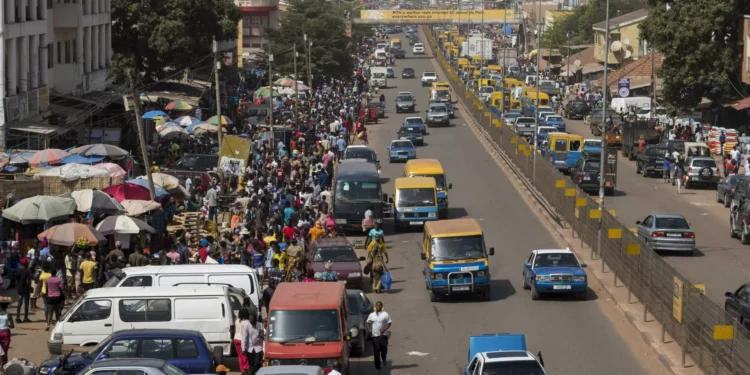 BAD prevê Guiné-Bissau a crescer acima de 5% mas aponta riscos